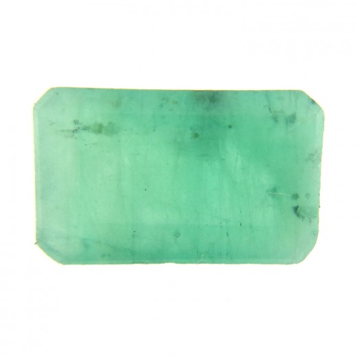 Green Emerald – 3.70 Carats (Ratti-4.06) Panna